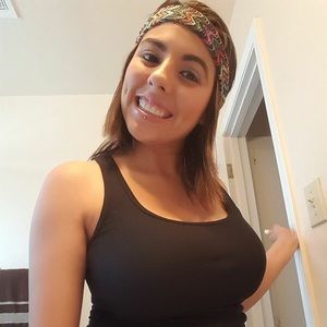 Meet your Posher, Brenda